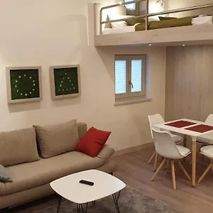 old-buda-studio-apartment.inbudapesthotels.com/