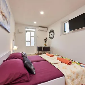 studio-apartment-bascan.splithotels.org/