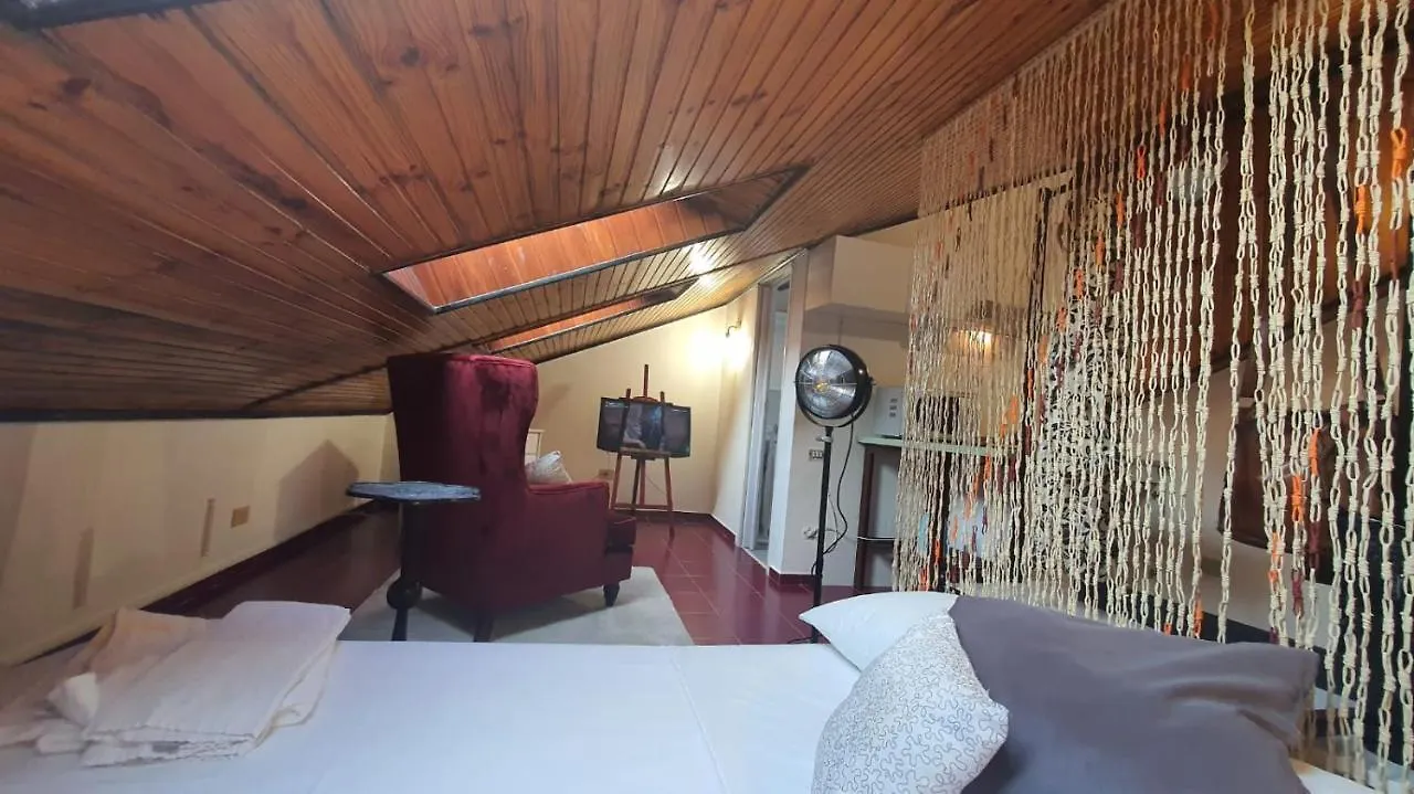Mercanti Attic Version Apartamento Milão